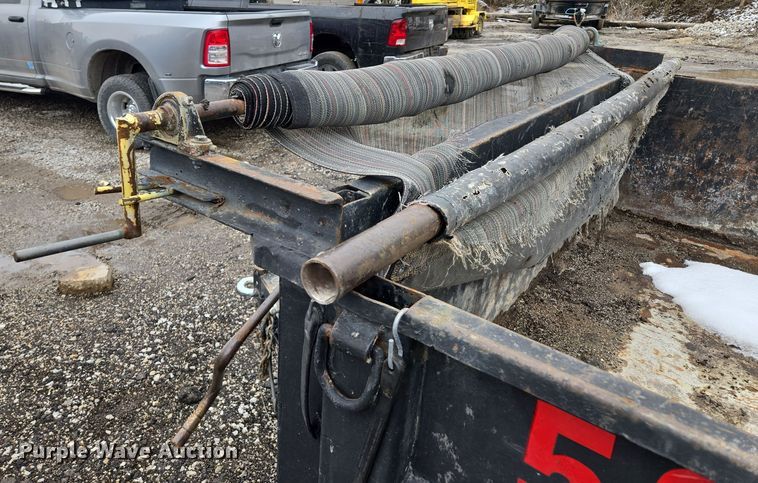 image for item EQ6780 2006 PJ Trailer dump trailer