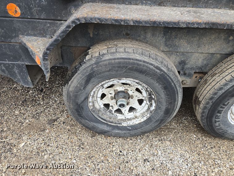 image for item EQ6780 2006 PJ Trailer dump trailer