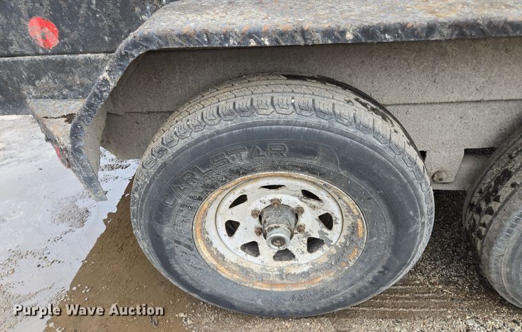 image for item EQ6780 2006 PJ Trailer dump trailer