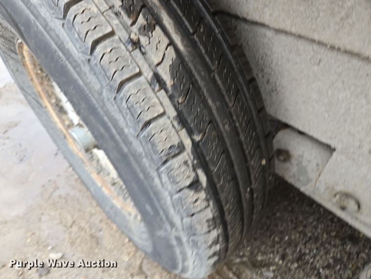 image for item EQ6780 2006 PJ Trailer dump trailer