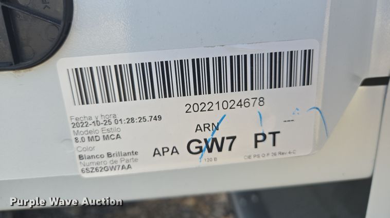 image for item EQ6811 Pickup truck bed