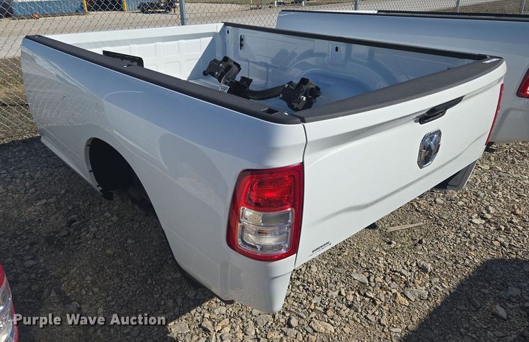 image for item EQ6812 Pickup truck bed