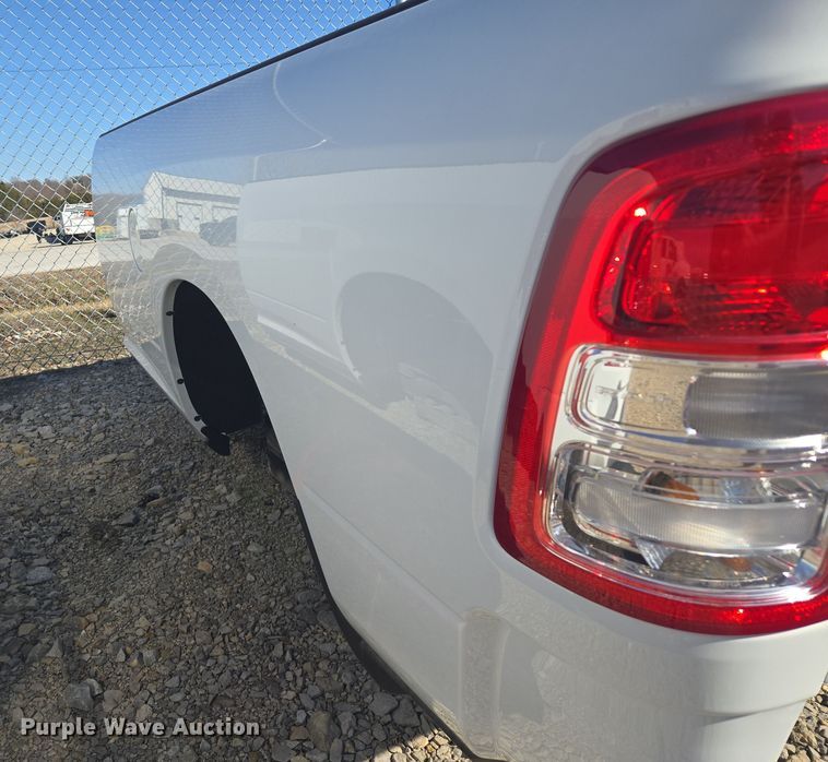 image for item EQ6812 Pickup truck bed