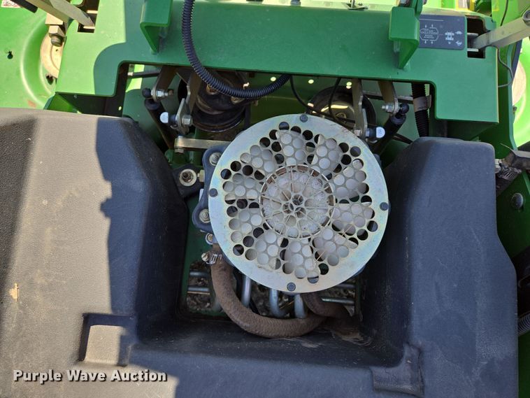 image for item EQ6817 John Deere  ZTrak 727A ZTR lawn mower