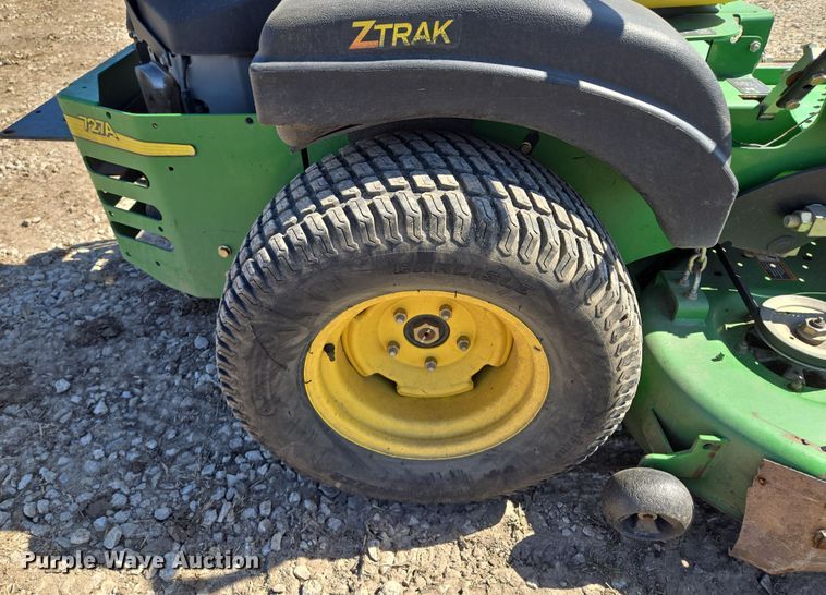 image for item EQ6817 John Deere  ZTrak 727A ZTR lawn mower