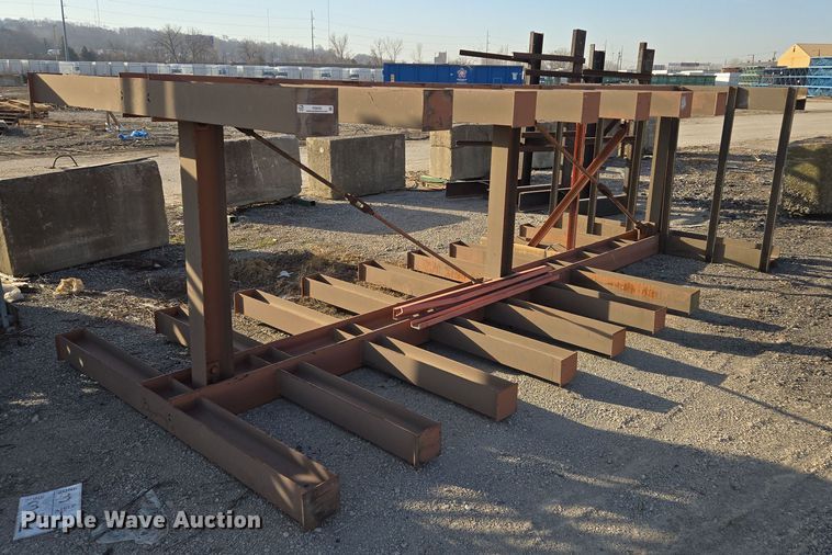 image for item EQ6820 Cantilever racking