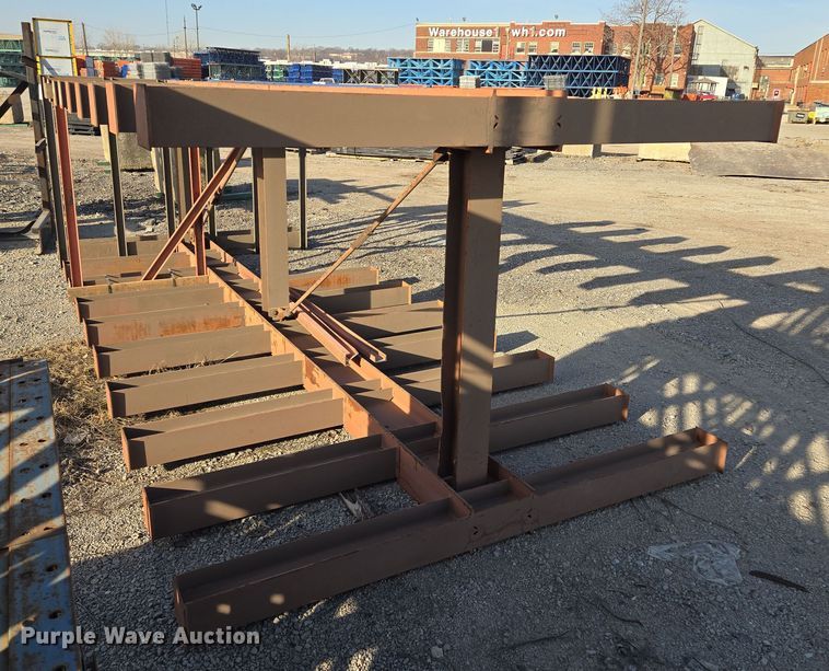 image for item EQ6820 Cantilever racking