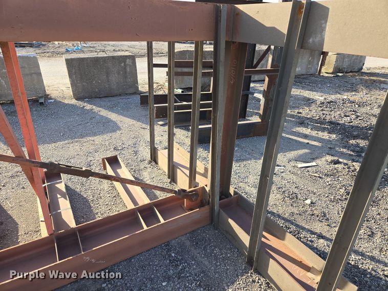 image for item EQ6820 Cantilever racking