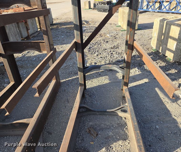 image for item EQ6821 Cantilever racking