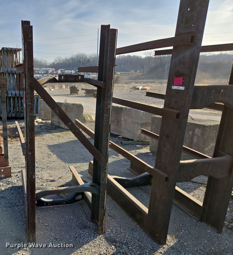 image for item EQ6821 Cantilever racking