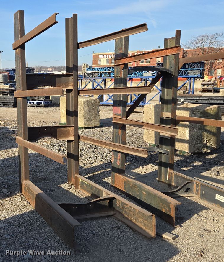 image for item EQ6822 Cantilever racking