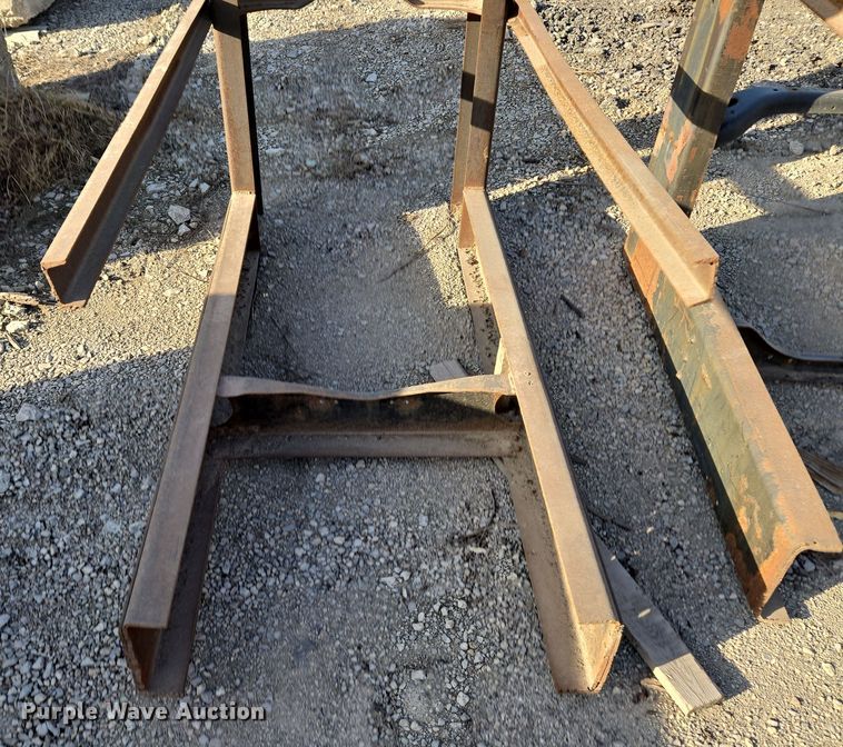 image for item EQ6822 Cantilever racking