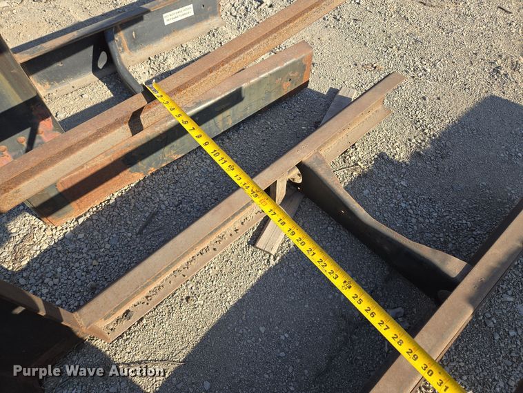 image for item EQ6822 Cantilever racking