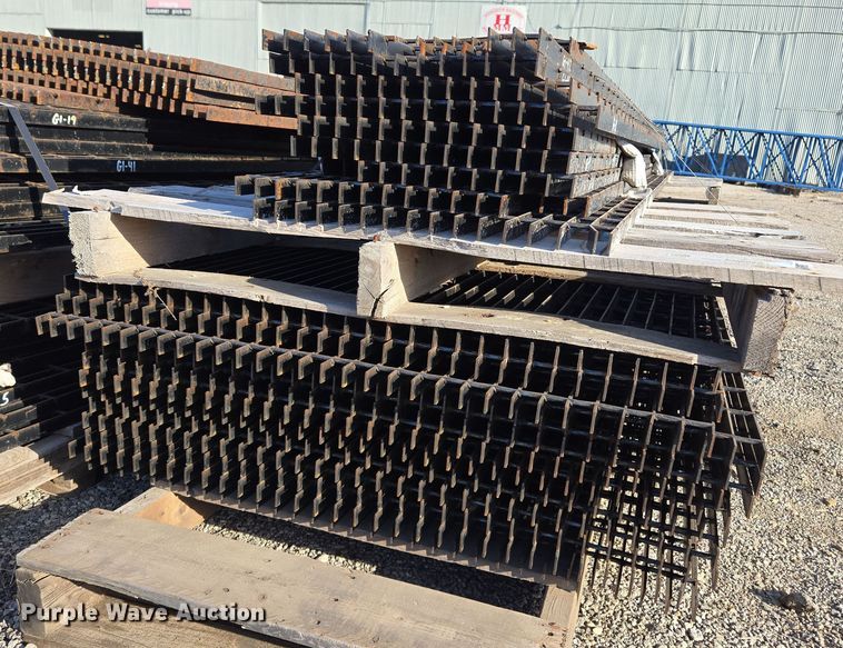 image for item EQ6823  (22) bar grading sheets 