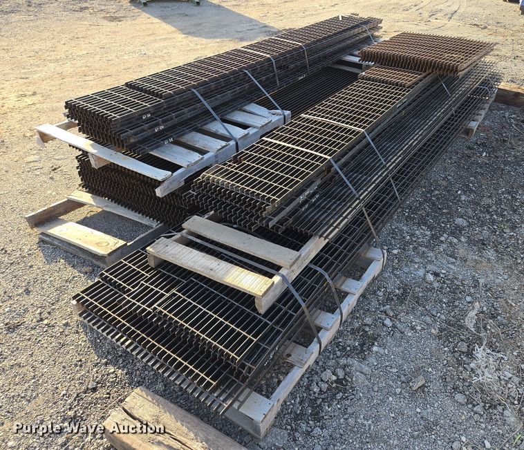 image for item EQ6824 (21) bar grating sheets