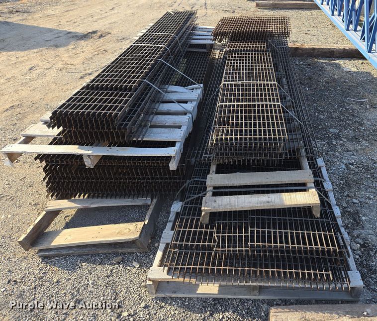 image for item EQ6824 (21) bar grating sheets