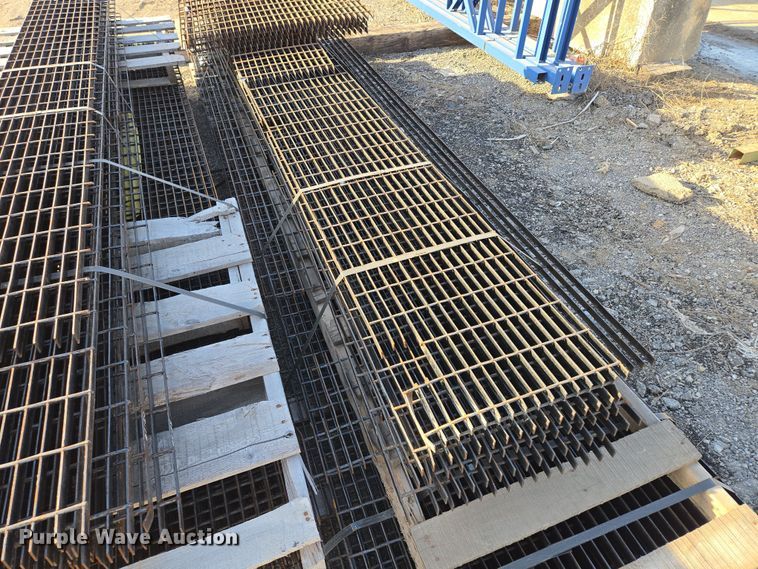 image for item EQ6824 (21) bar grating sheets