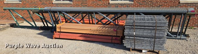 image for item EQ6827 Teardrop  pallet racking 