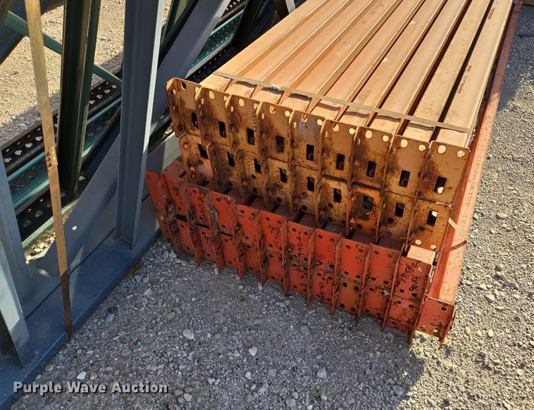 image for item EQ6827 Teardrop  pallet racking 
