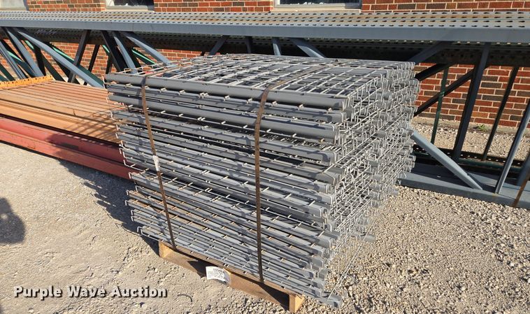 image for item EQ6827 Teardrop  pallet racking 