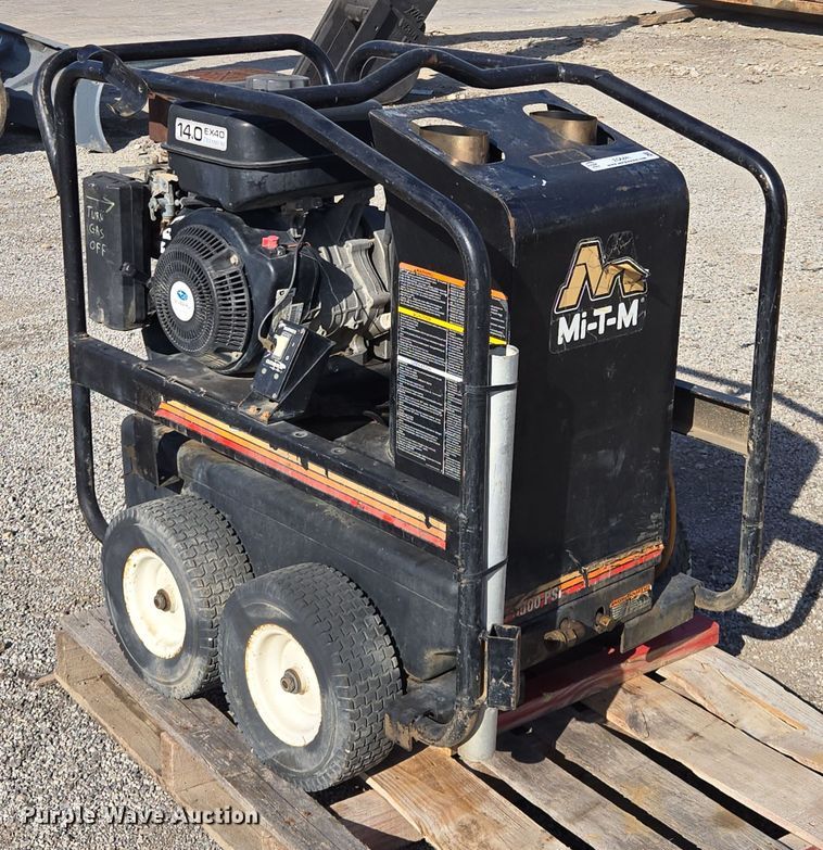 image for item EQ6841 Mi-T-M HSP-3504-3MGR pressure washer