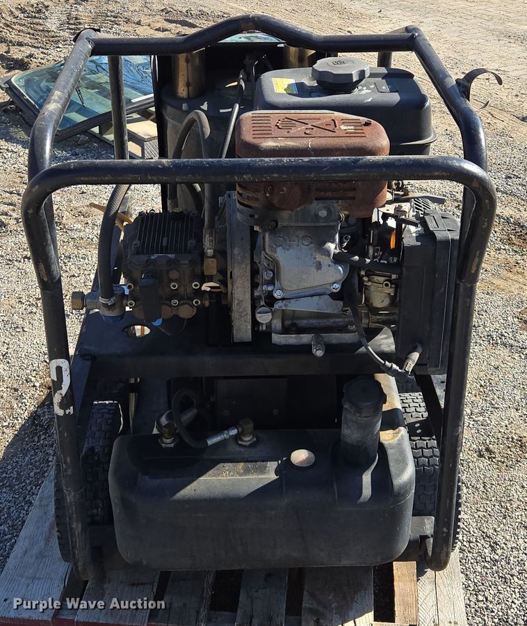 image for item EQ6841 Mi-T-M HSP-3504-3MGR pressure washer