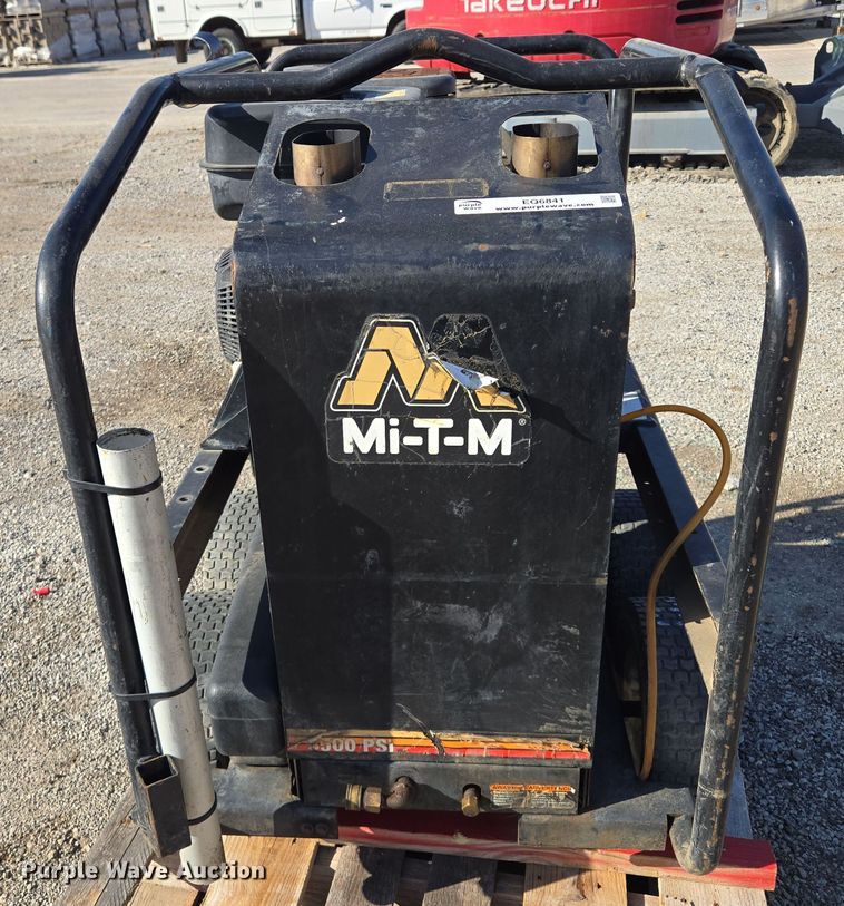 image for item EQ6841 Mi-T-M HSP-3504-3MGR pressure washer