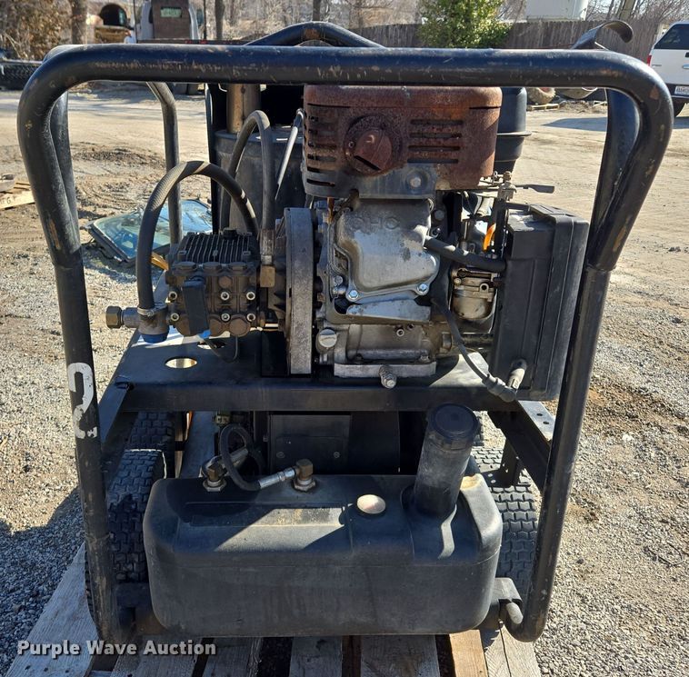 image for item EQ6841 Mi-T-M HSP-3504-3MGR pressure washer