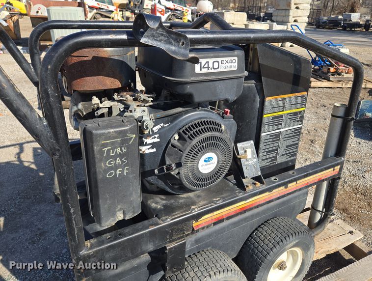 image for item EQ6841 Mi-T-M HSP-3504-3MGR pressure washer