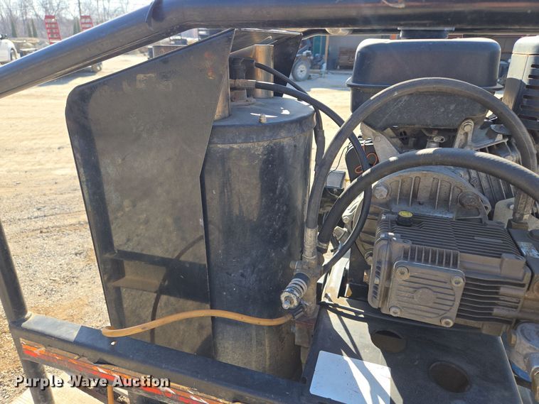 image for item EQ6841 Mi-T-M HSP-3504-3MGR pressure washer