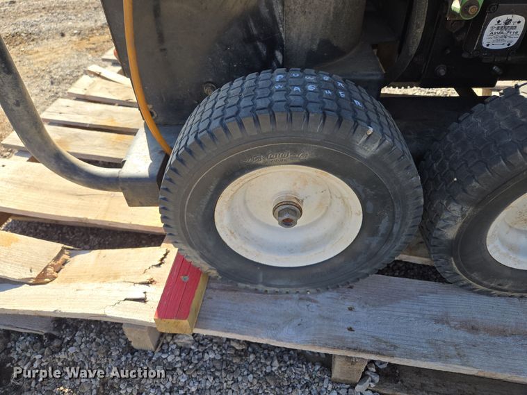 image for item EQ6841 Mi-T-M HSP-3504-3MGR pressure washer