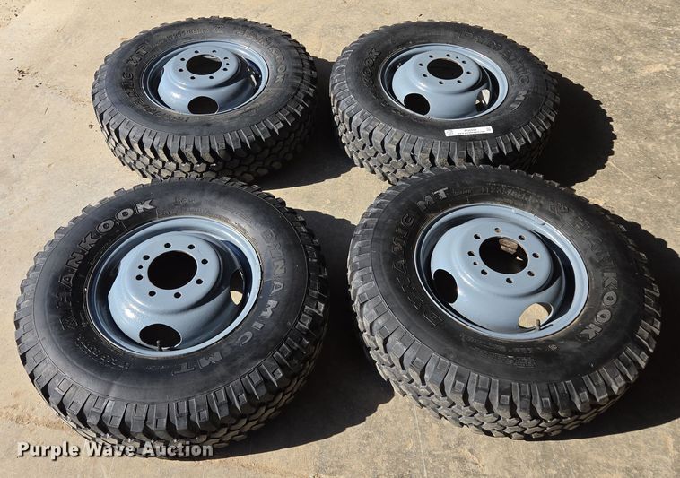 image for item EQ6844 (4) Hankook Dynamic MT LT235/85R16 tires and wheels