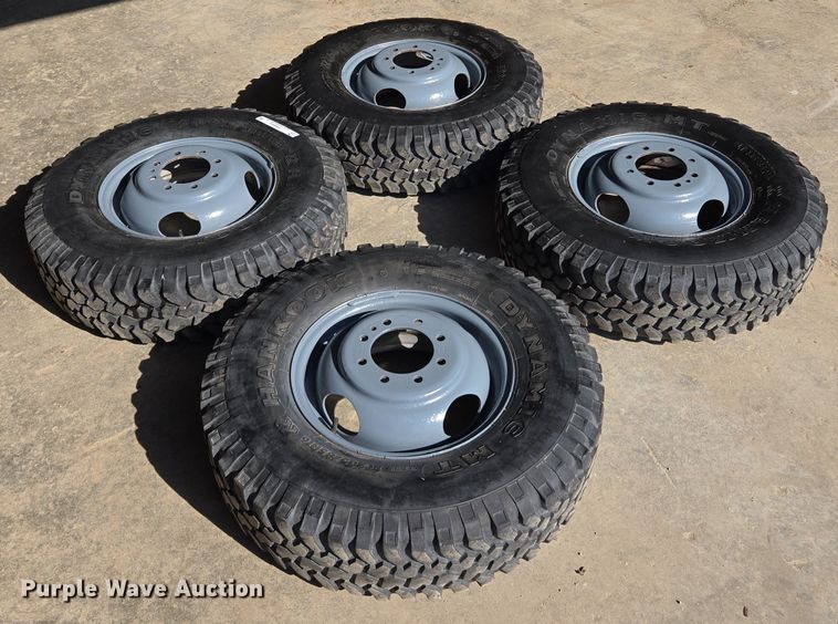 image for item EQ6844 (4) Hankook Dynamic MT LT235/85R16 tires and wheels