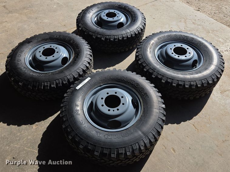 image for item EQ6844 (4) Hankook Dynamic MT LT235/85R16 tires and wheels