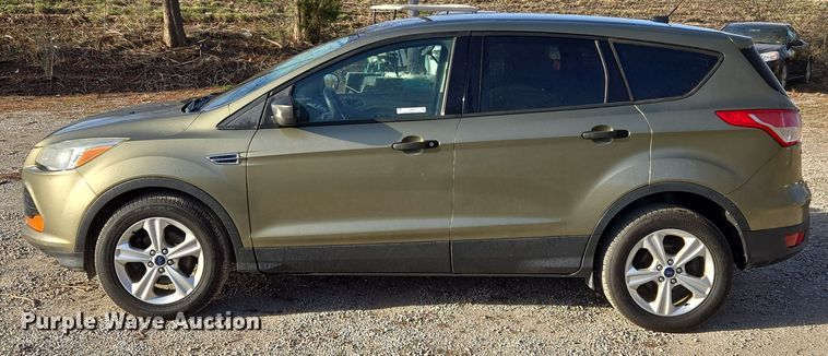 image for item EQ6864 2013 Ford  Escape  SUV