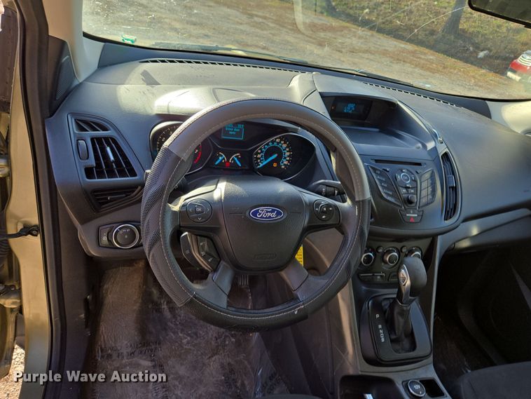 image for item EQ6864 2013 Ford  Escape  SUV