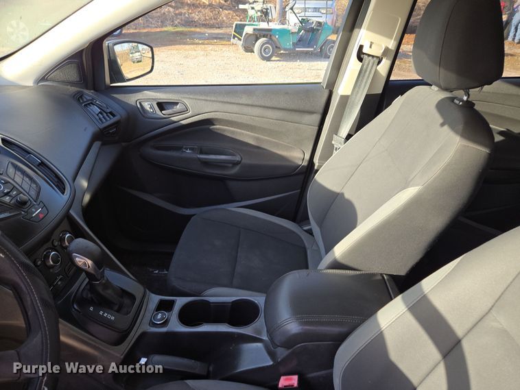 image for item EQ6864 2013 Ford  Escape  SUV