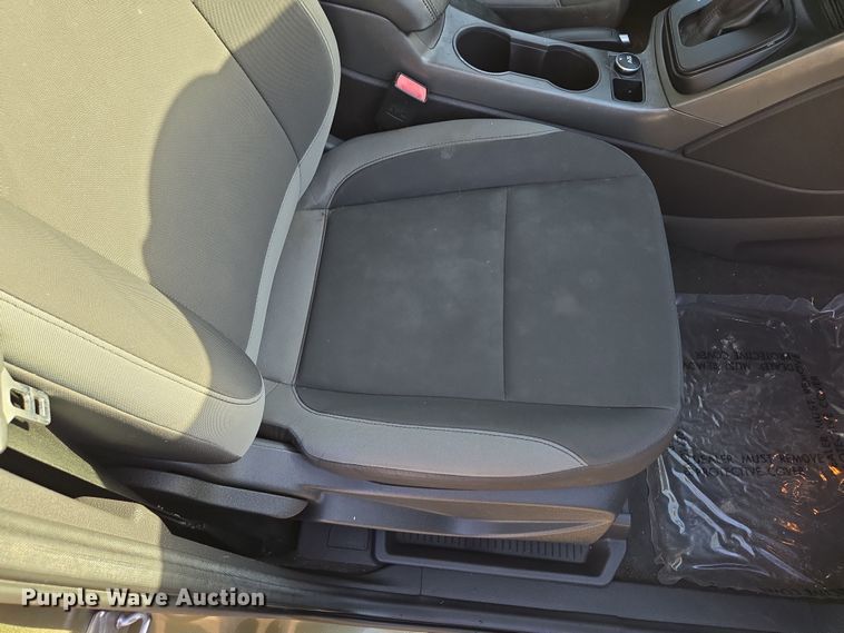 image for item EQ6864 2013 Ford  Escape  SUV