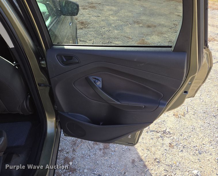 image for item EQ6864 2013 Ford  Escape  SUV