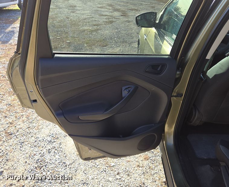 image for item EQ6864 2013 Ford  Escape  SUV