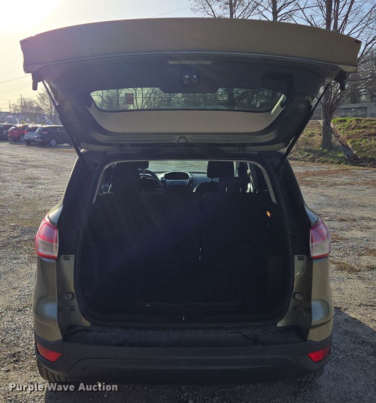 image for item EQ6864 2013 Ford  Escape  SUV