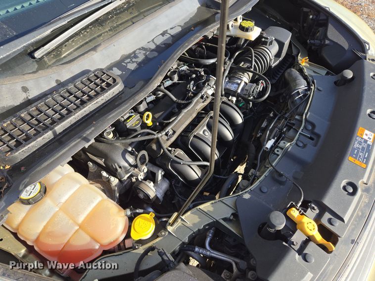 image for item EQ6864 2013 Ford  Escape  SUV