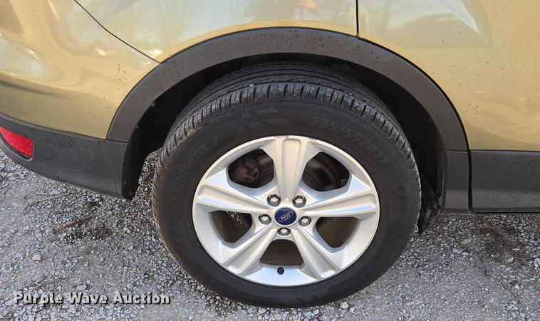 image for item EQ6864 2013 Ford  Escape  SUV