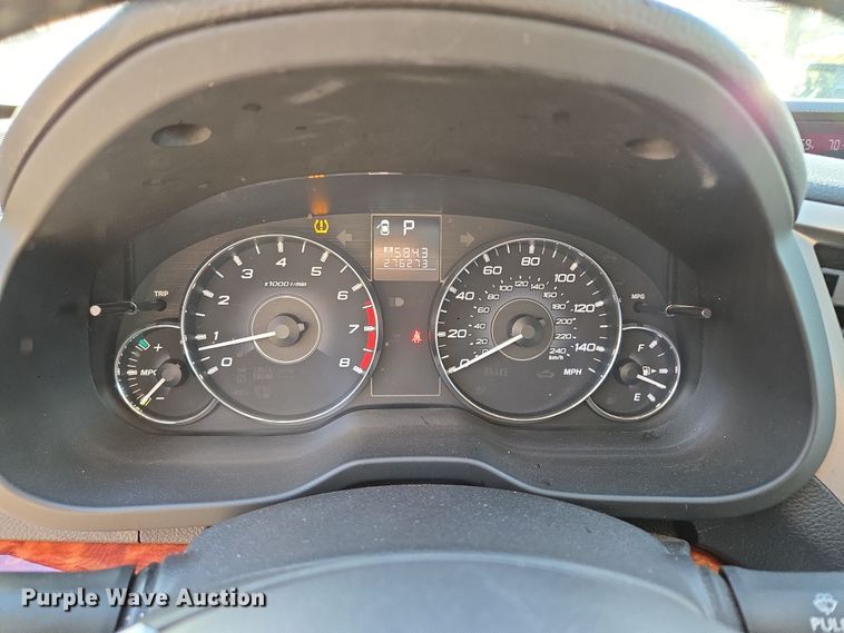 image for item EQ6865 2012 Subaru  Outback  SUV