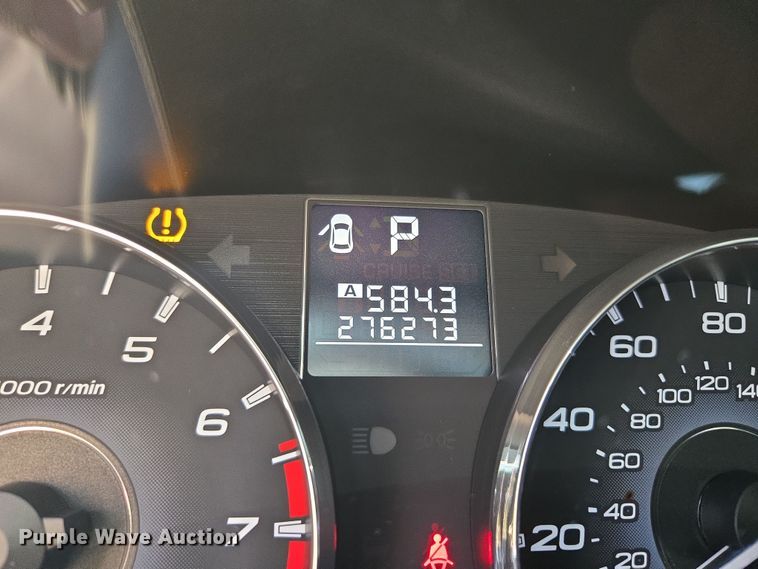 image for item EQ6865 2012 Subaru  Outback  SUV