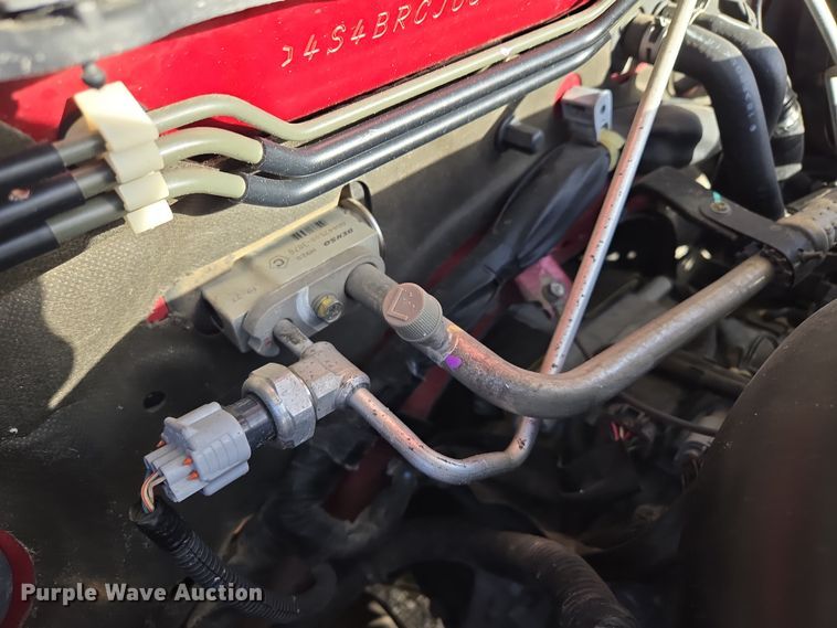 image for item EQ6865 2012 Subaru  Outback  SUV