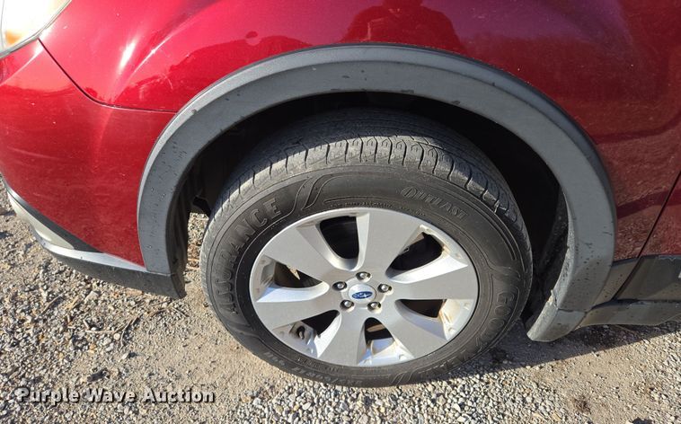 image for item EQ6865 2012 Subaru  Outback  SUV