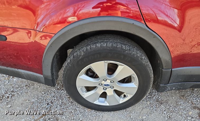 image for item EQ6865 2012 Subaru  Outback  SUV