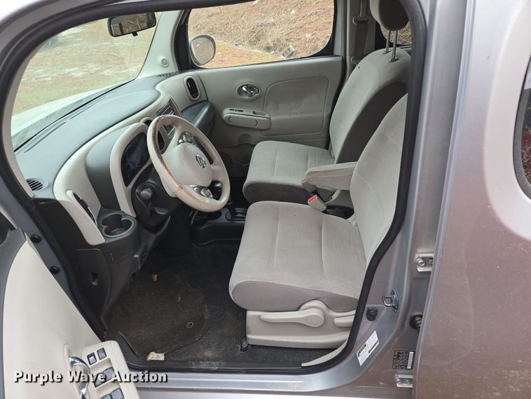 image for item EQ6866 2009 Nissan  Cube  SUV