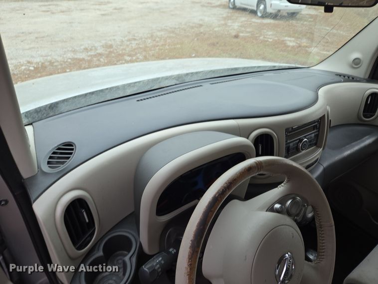 image for item EQ6866 2009 Nissan  Cube  SUV